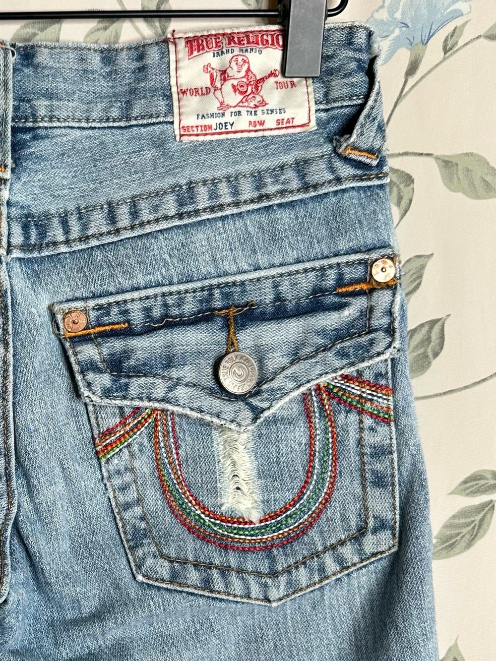 TRUE RELIGION | Y2K | Joey Flared Jeans Multi- Stitched Pocket Detail | Size 26
